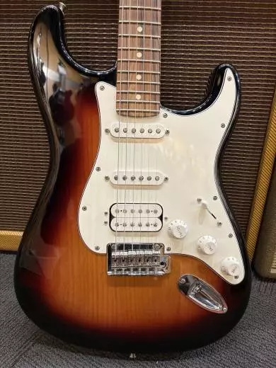 Fender - 014-4523-500 2